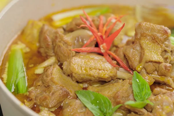 Cách Nấu Vịt Nấu Chao Đơn Giản, Đậm Đà Không Hôi Mùi Vịt