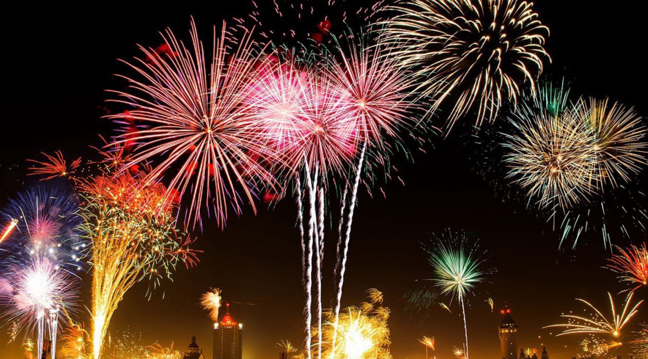 Địa điểm bắn pháo hoa Tết Âm lịch 2024 trên cả nước