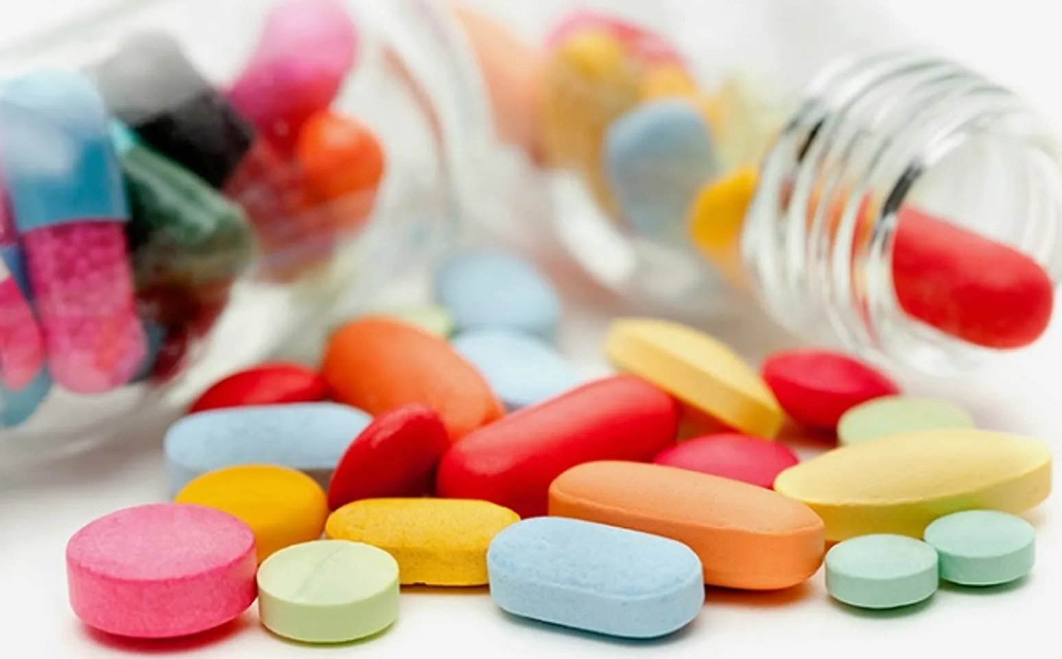 Top 21 Viên uống trắng da hiệu quả, an toàn, tốt nhất 2024