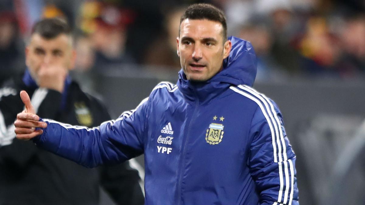 Áo đội tuyển Argentina sân nhà hàng Thái Lan