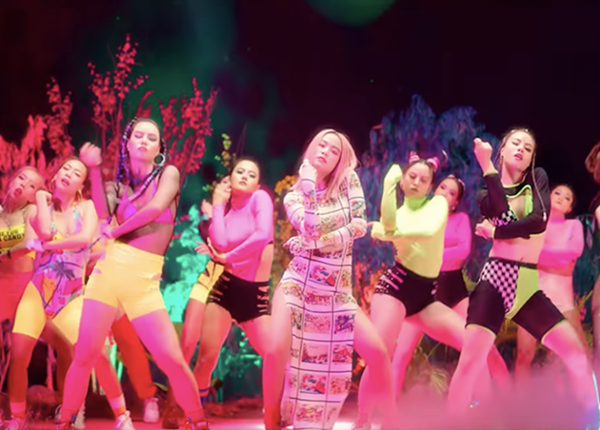 30 mẫu áo dài phi bóng lộ mu show hàng to hot nhất