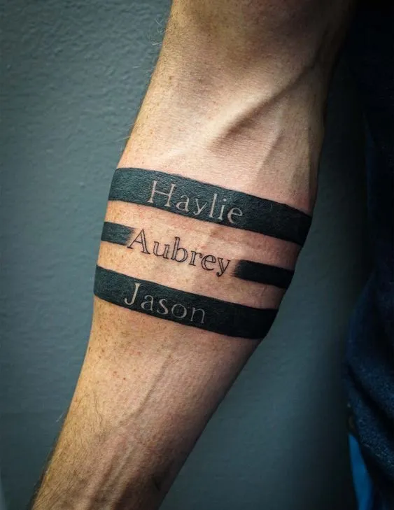 Gợi ý 88+ mẫu hình xăm vòng tay nghệ thuật và thời trang - Genztattoo