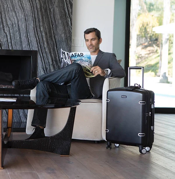 Vali xách tay lên máy bay được xách tay bao nhiêu kg?