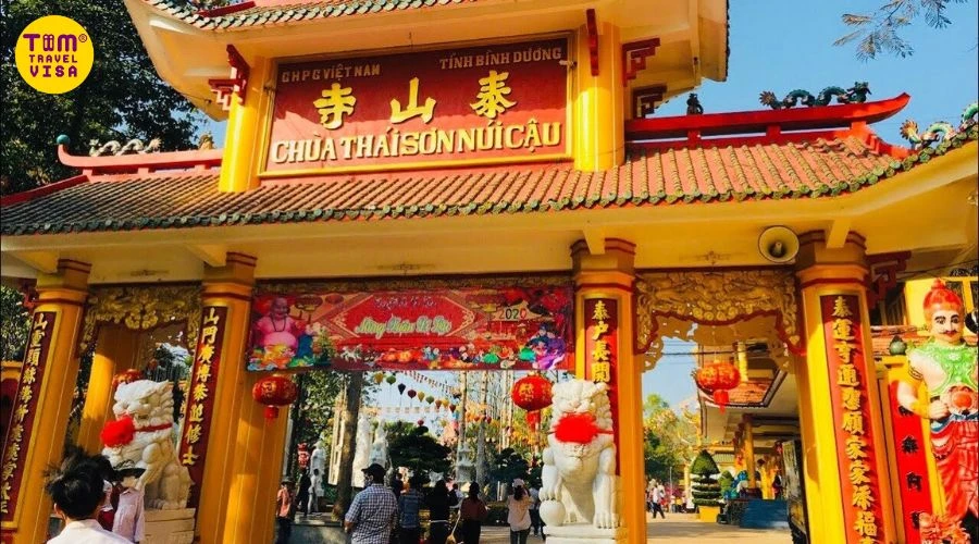 Núi Cậu Tây Ninh - Địa điểm du lịch tâm linh Bình Dương