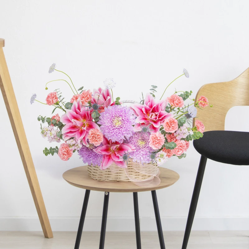 Hoa Ly (Lily): Nguồn gốc, ý nghĩa và 10 sự thật thú vị