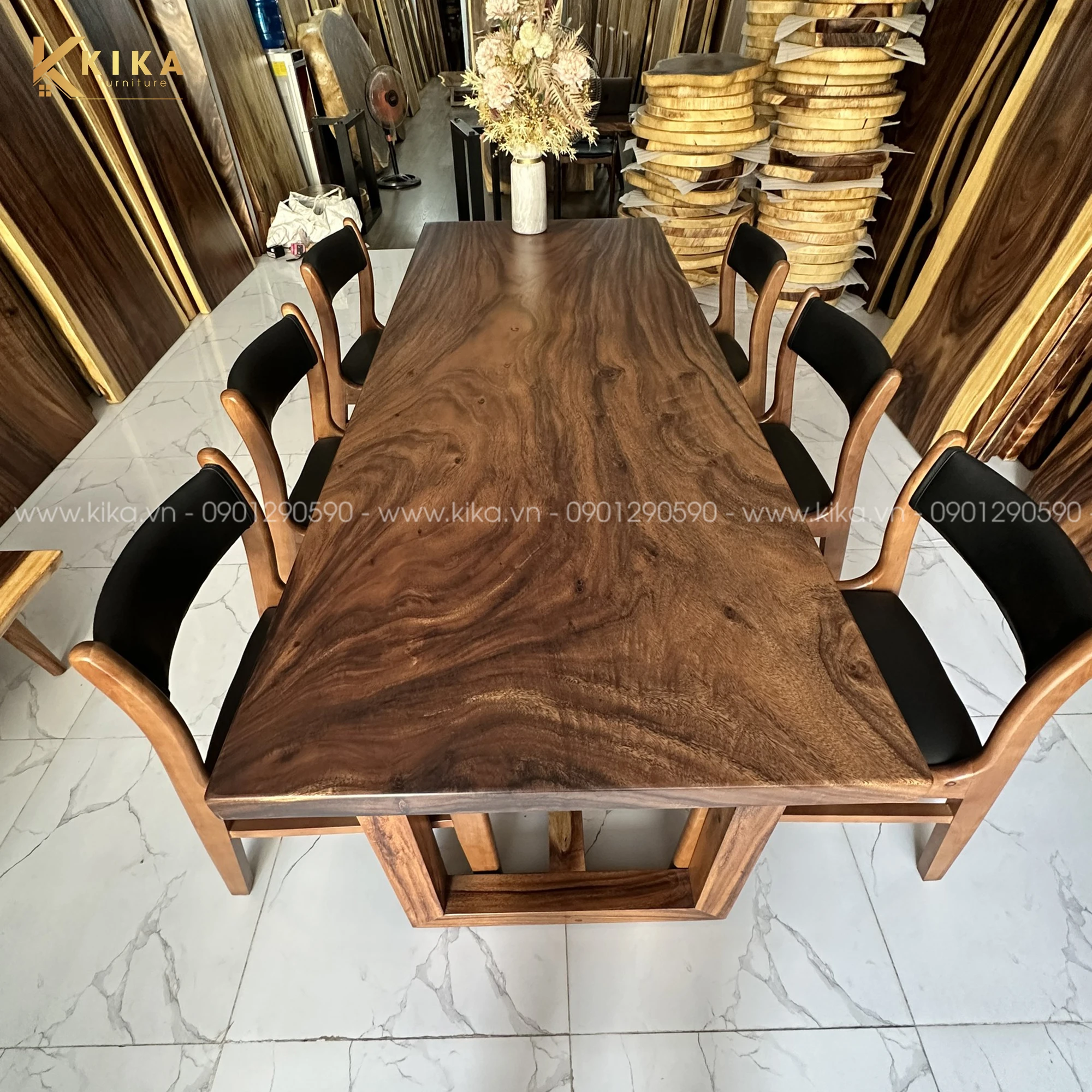 Bàn gỗ me tây nguyên tấm: Đẳng cấp trong từng chi tiết