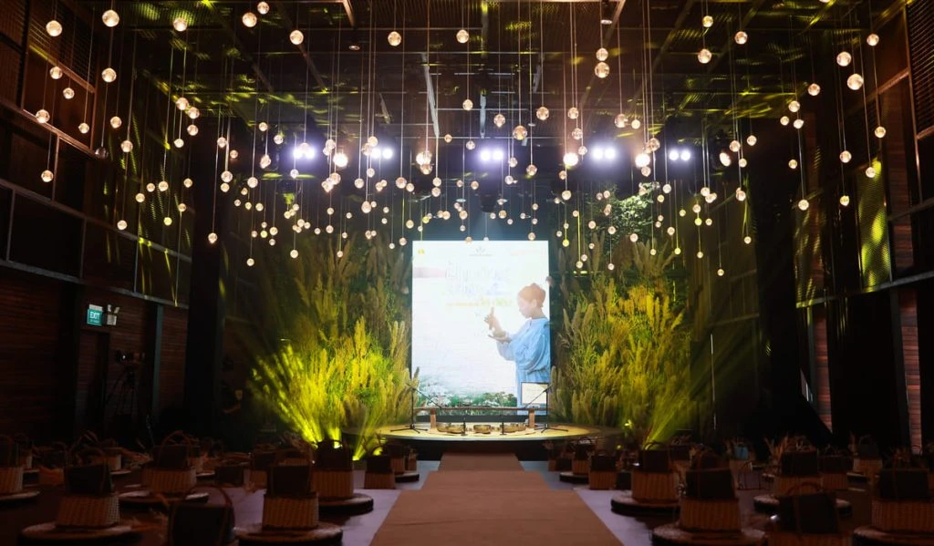 Chuông Xoay Tây Tạng ( Singing Bowl ) Là Gì? Ý Nghĩa Âm Thanh Kỳ Diệu