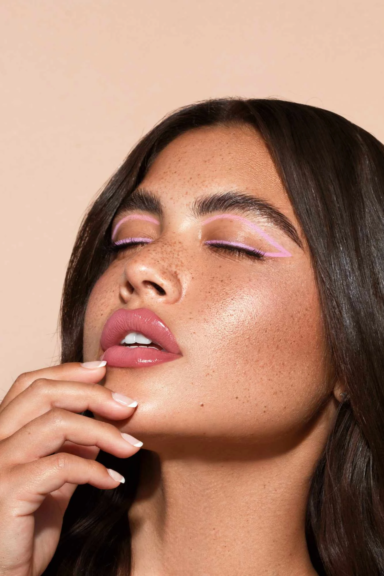 Tiêm Môi Tây Là Gì? TOP 6 Dáng Môi Tây Đẹp Nhất 2023