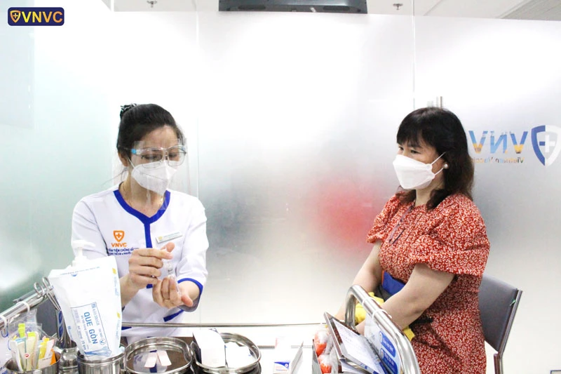 Khai trương VNVC Tây Ninh trước mối nguy “lây nhiễm kép” nhiều bệnh