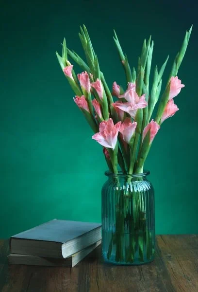 Mẫu cắm hoa bàn thờ đẹp cho không gian linh thiêng