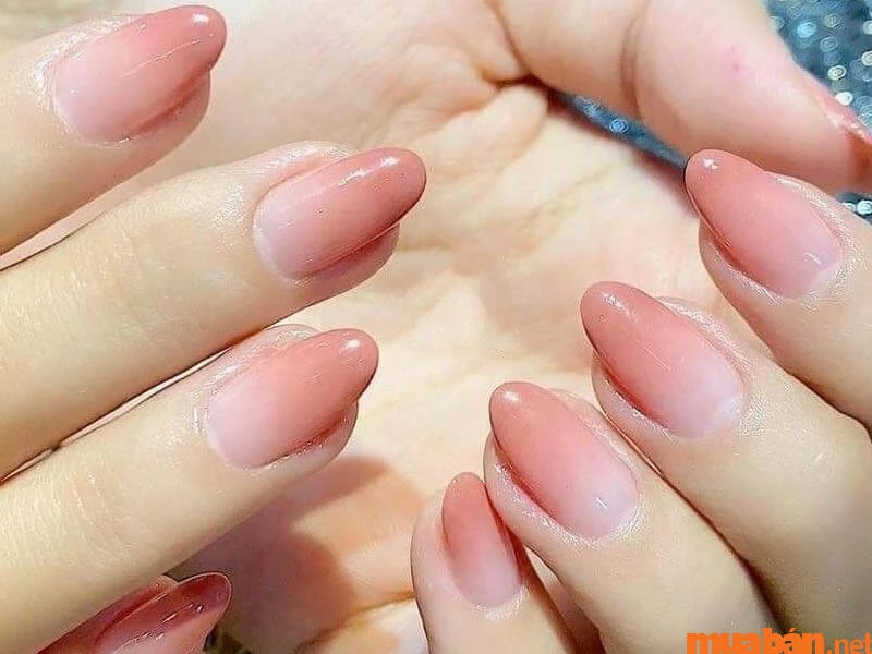 99+ mẫu nail hồng thạch tinh tế và nữ tính cho các nàng