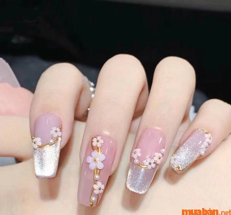 99+ mẫu nail hồng thạch tinh tế và nữ tính cho các nàng
