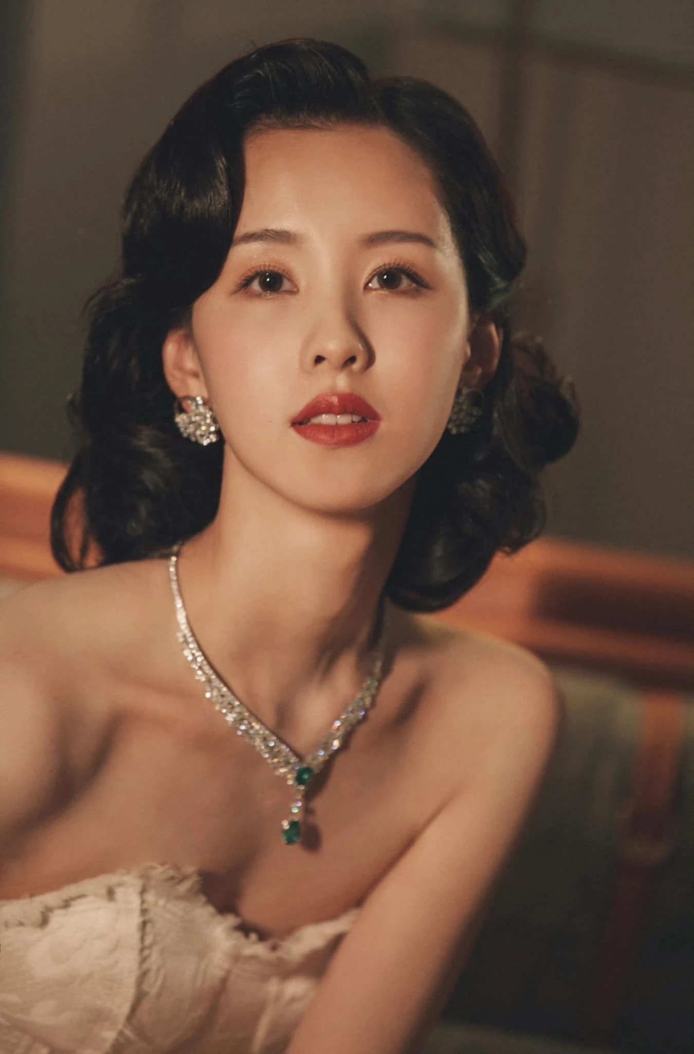 Vẻ đẹp mong manh của mỹ nhân thay thế Triệu Lệ Dĩnh trong