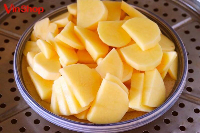 Bật mí 2 cách làm khoai tây chiên lắc phô mai thơm ngon tại nhà