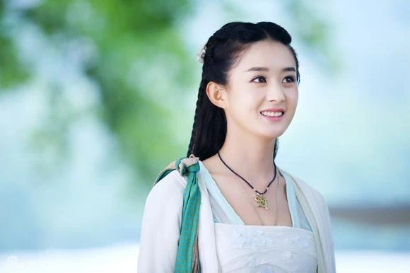 Khám Phá Sức Hấp Dẫn Của Hoa Thiên Cốt