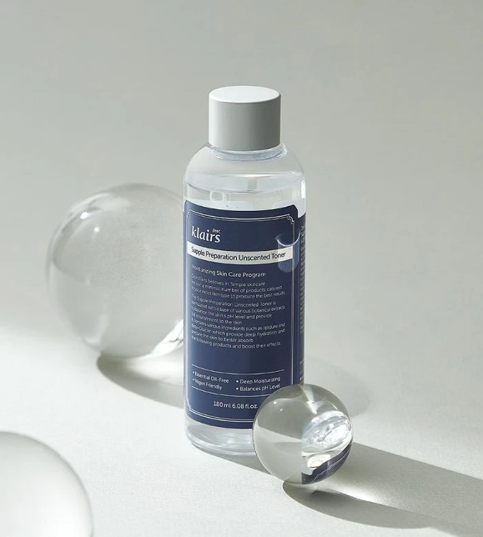 Top 10 nước hoa hồng giá bình dân nhưng cực kỳ hiệu quả