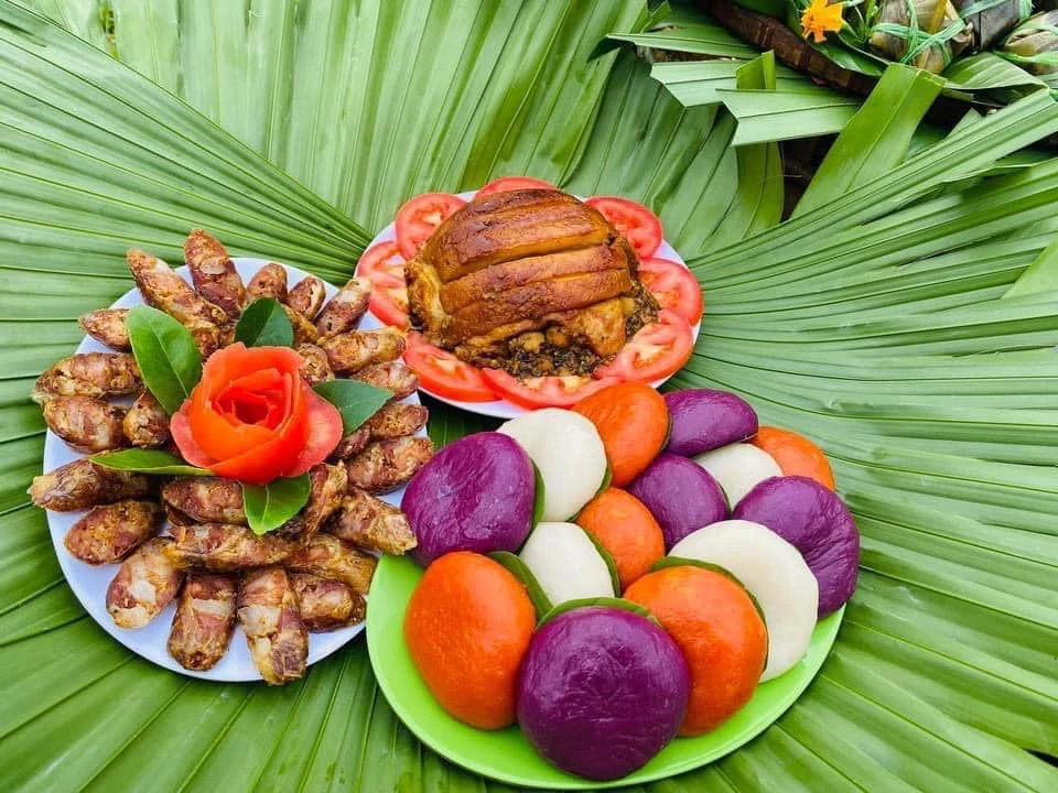 Làng Văn hóa - Du lịch các dân tộc Việt Nam