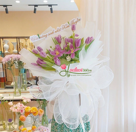 Hoa tulip tím - Nét đẹp hoàng gia kiêu sa