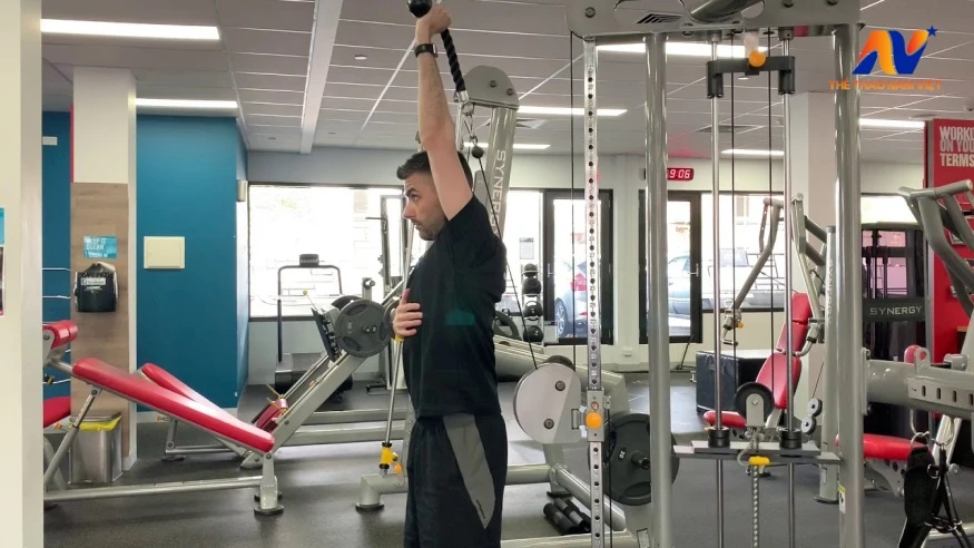 10 bài tập tay sau với tạ đơn hiệu quả tại nhà