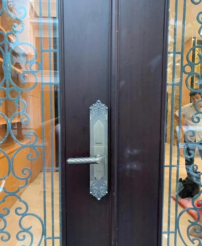 Khóa vân tay Hafele nhập khẩu, sẵn hàng Có trả góp