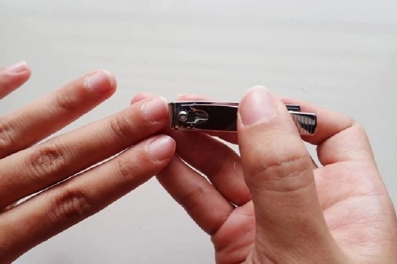 Nên cắt móng tay vào ngày nào tốt? Vì sao?