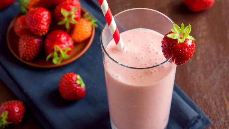 6 cách làm sinh tố dâu tây thơm ngon, bổ dưỡng