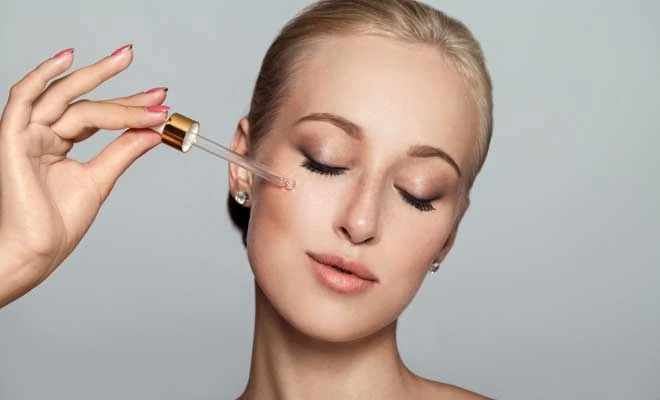 Dùng nước tẩy trang trước hay sữa rửa mặt trước mới đúng quy trình?