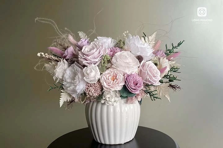 Hướng dẫn cách cắm hoa nghệ thuật để bàn đơn giản tại nhà