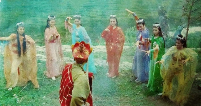 Tây du ký 1986: Sự thật về 7 yêu tinh nhện xinh đẹp