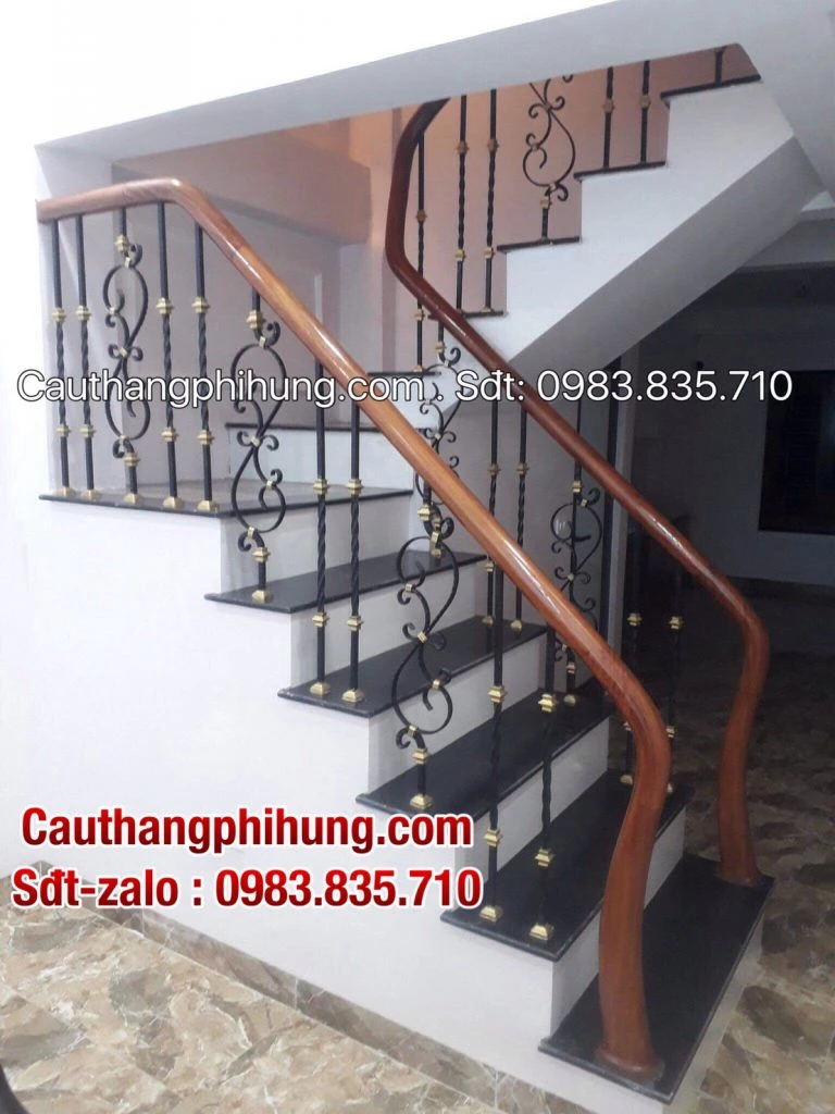 Tổng Hợp Các Mẫu Lan Can Cầu Thang Sắt Tay Gỗ Đẹp Tại Hà Nội