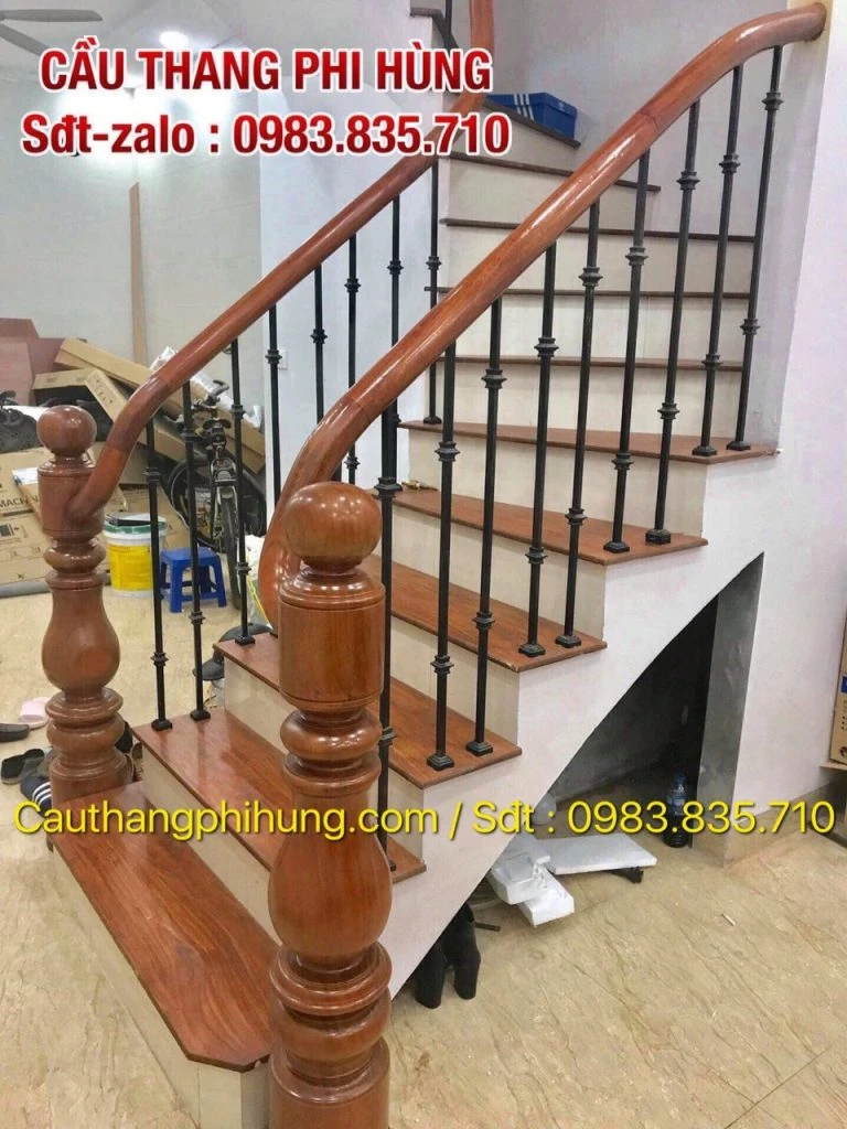 Tổng Hợp Các Mẫu Lan Can Cầu Thang Sắt Tay Gỗ Đẹp Tại Hà Nội