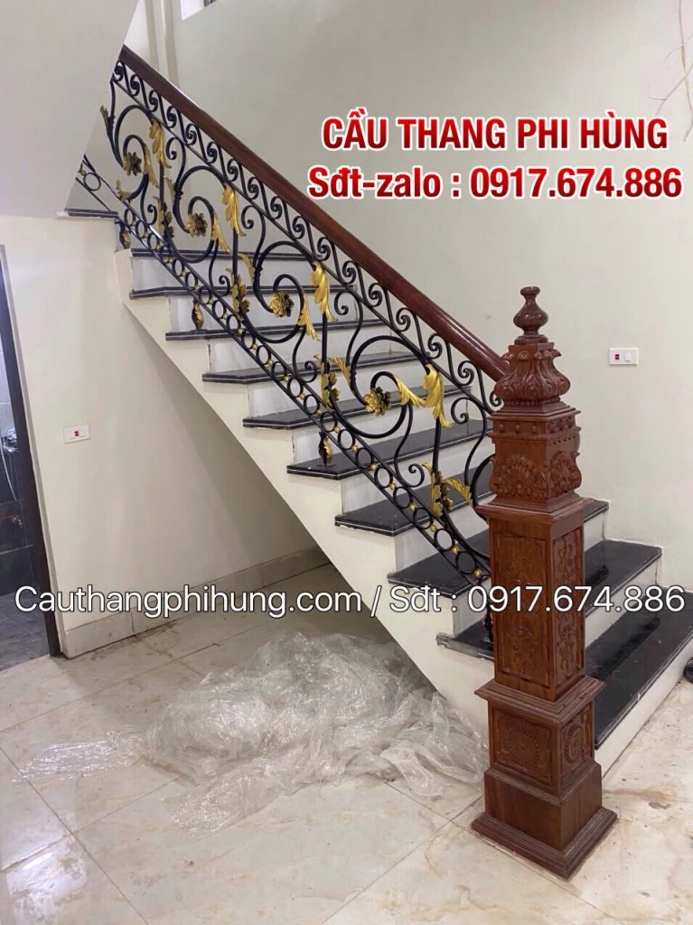 Tổng Hợp Các Mẫu Lan Can Cầu Thang Sắt Tay Gỗ Đẹp Tại Hà Nội