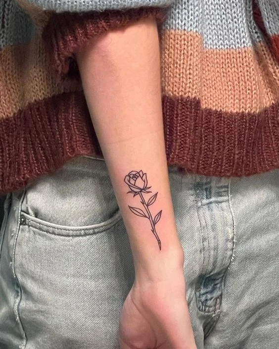 Top 300+ hình xăm hoa ý nghĩa được nhiều người xăm nhất - Genztattoo