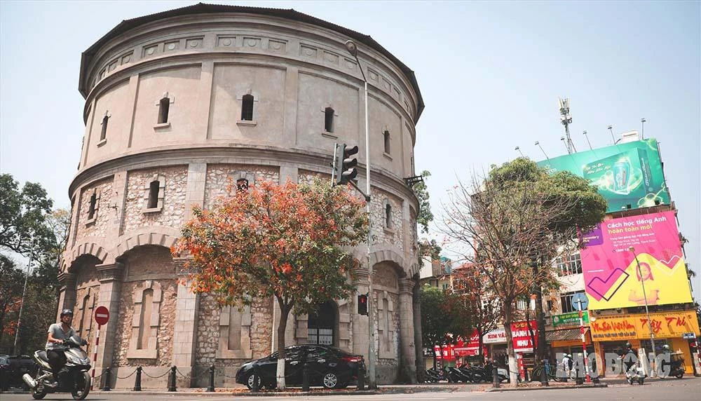 Trong chính sách cai trị về văn hóa xã hội và giáo dục ở Đông Nam Á thực dân phương Tây đã làm gì?