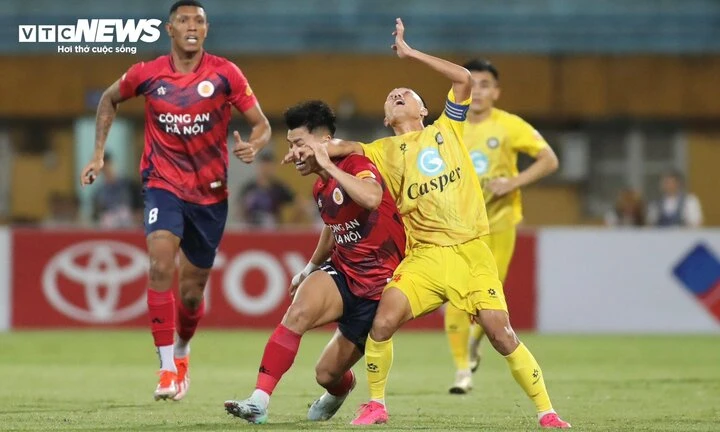 Trực tiếp bóng đá CLB Công an Hà Nội 0-1 Thanh Hóa: Ramos ghi bàn