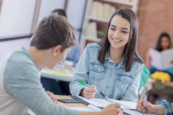 Hướng Dẫn Viết Đơn Xin Chuyển Trường Viết Tay