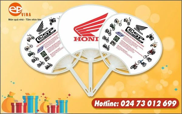 Quạt nhựa nan hoa quảng cáo