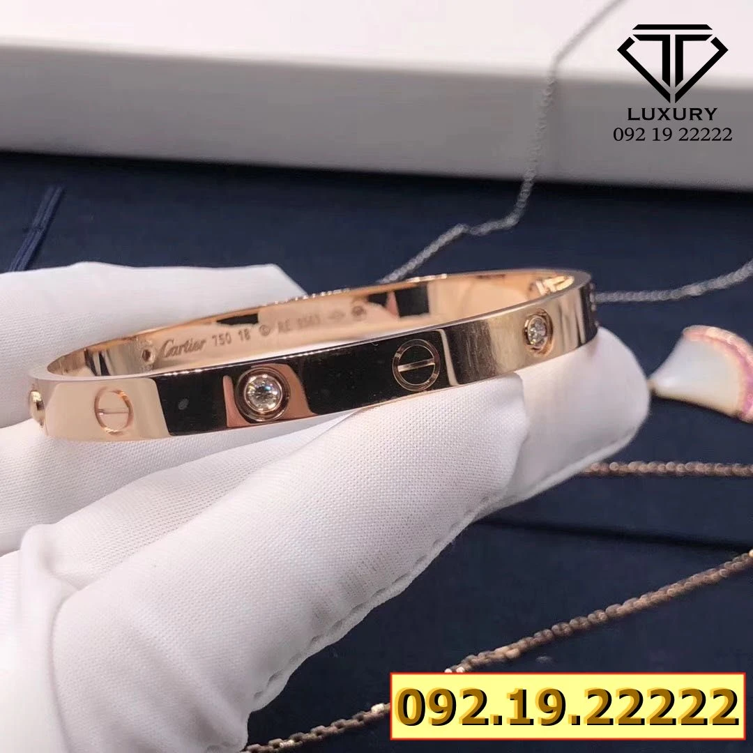 Những mẫu Lắc Tay Cartier Nam Nữ Hot Nhất 2024 !