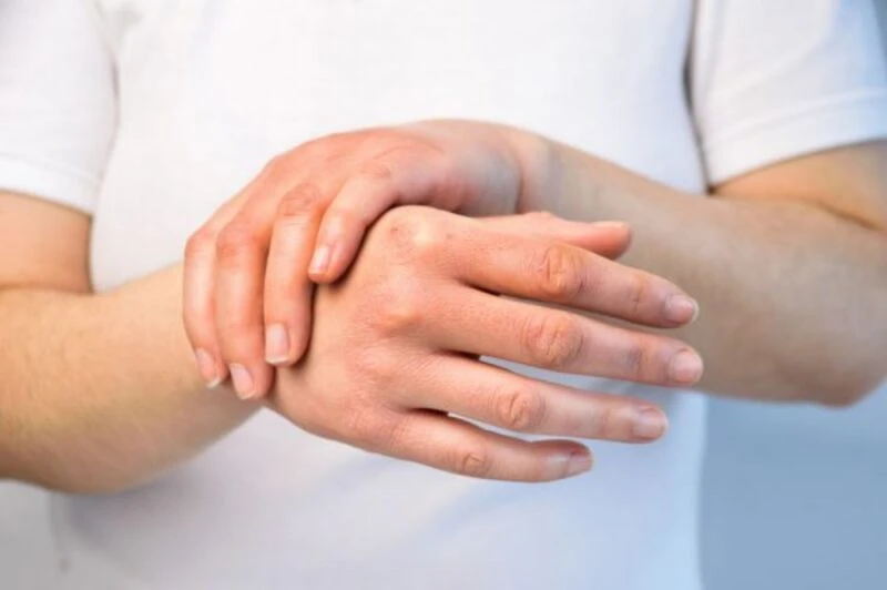 Hiểu về đau ngón tay cái và cách phòng tránh hiệu quả