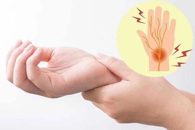 Nguyên nhân và cách hạn chế tê ngứa ran cánh tay