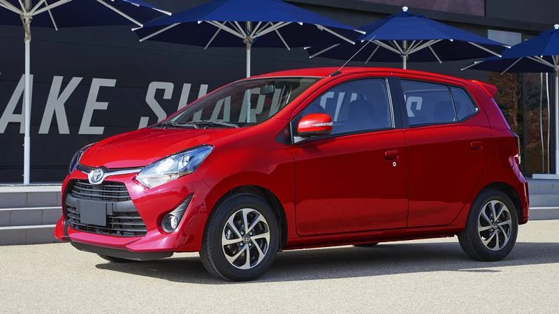 Mệnh Hỏa hợp màu xe gì để thu hút tài lộc