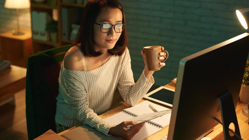 Nghề tay trái là gì? Top 15 nghề tay trái có thu nhập hấp dẫn