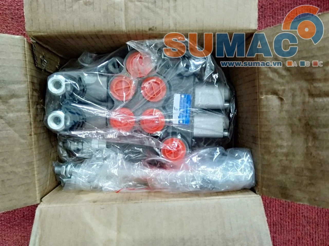 Van gạt tay dầu có chỉnh áp SAINFON ZTL 12H 3/8