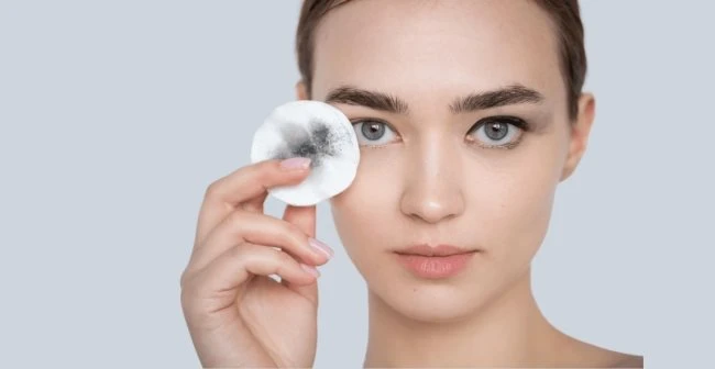 Cách sử dụng nước tẩy trang hiệu quả cho làn da