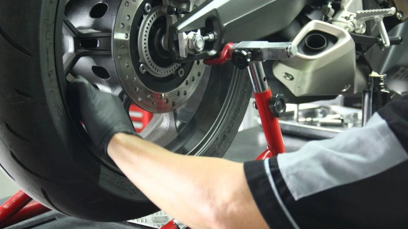 Xe Tay Ga Không Đề Được? Nguyên Nhân & Cách Giải Quyết Nhanh Gọn!