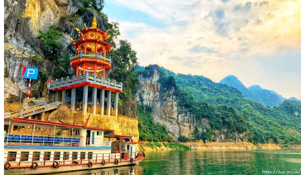 Tour Thác Bờ Hòa Bình Giá Rẻ Review Kinh Nghiệm Du Lịch 2024