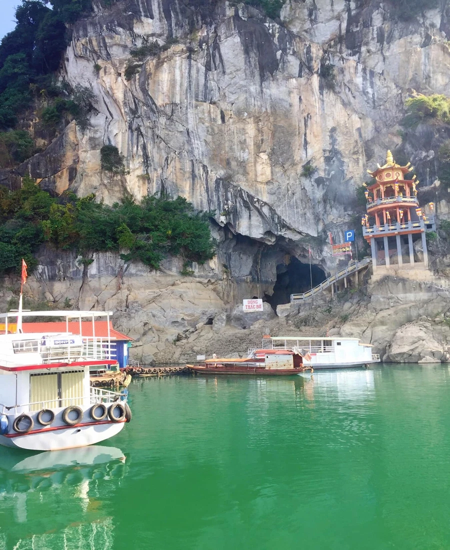 Tour Thác Bờ Hòa Bình Giá Rẻ Review Kinh Nghiệm Du Lịch 2024