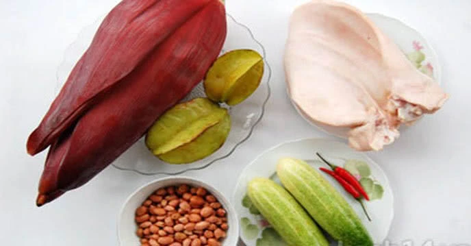 Cách làm nộm hoa chuối tai lợn GIÒN NGON, không BỊ THÂM