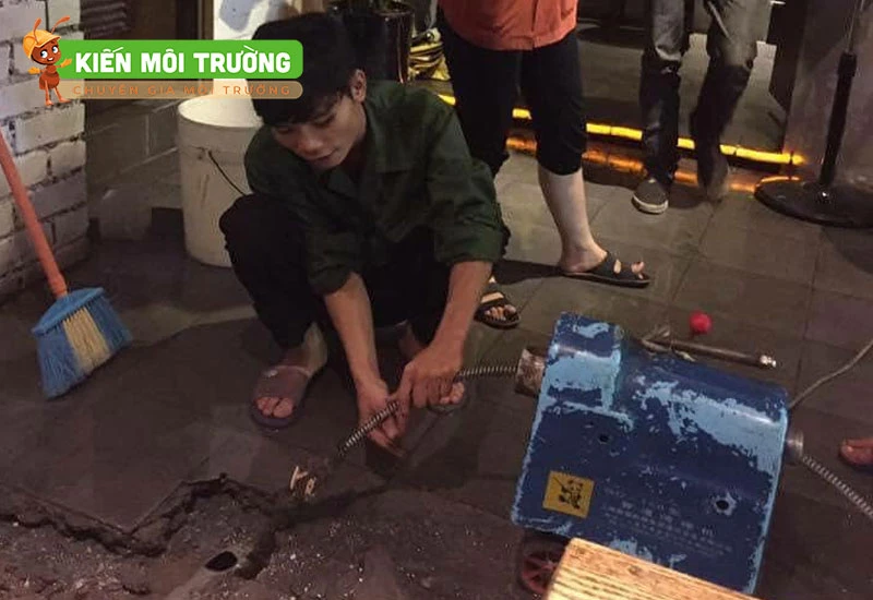 Thông tắc cống, bồn cầu tại Sơn Tây uy tín, sạch triệt để, bảo hành 3 năm