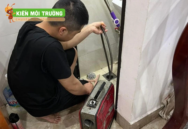 Thông tắc cống, bồn cầu tại Sơn Tây uy tín, sạch triệt để, bảo hành 3 năm